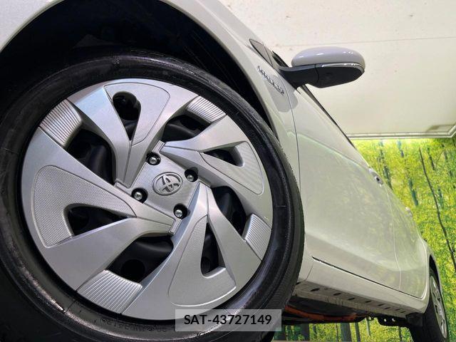 Toyota AQUA 2019-09 7875242-13