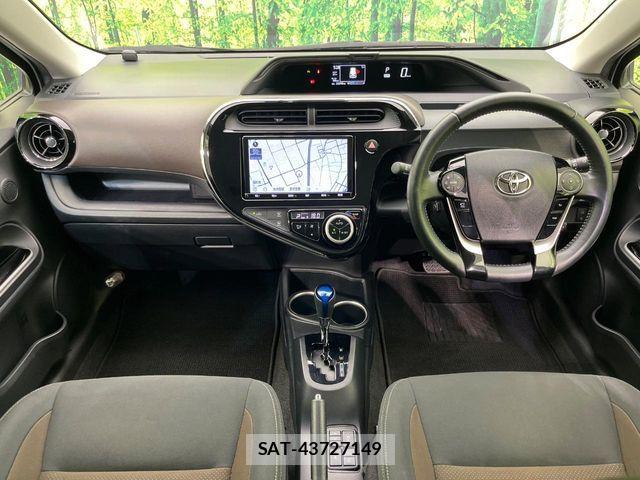 Toyota AQUA 2019-09 7875242-1