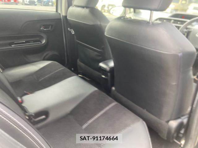 Toyota AQUA 2015-09 7875272-9