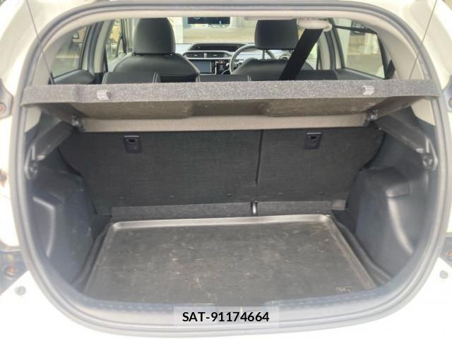 Toyota AQUA 2015-09 7875272-5