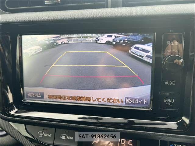 Toyota AQUA 2015-10 7875266-18