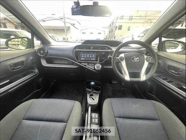 Toyota AQUA 2015-10 7875266-2
