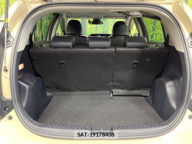 Toyota AQUA 2018-03 7875246-9
