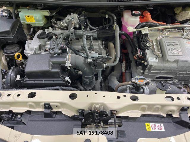 Toyota AQUA 2018-03 7875246-17