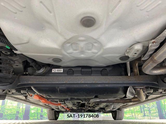 Toyota AQUA 2018-03 7875246-18