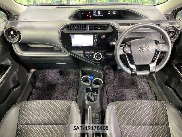 Toyota AQUA 2018-03 7875246-1