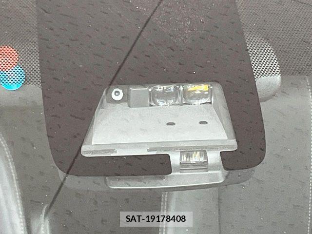 Toyota AQUA 2018-03 7875246-2