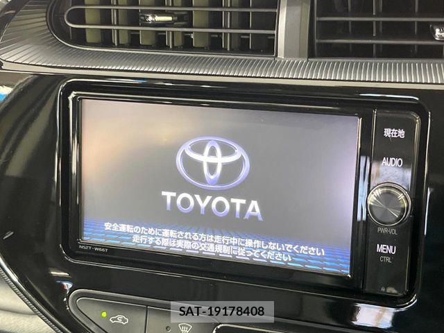 Toyota AQUA 2018-03 7875246-3