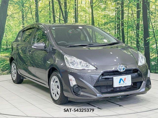 Toyota AQUA 2016-03 7875256-15