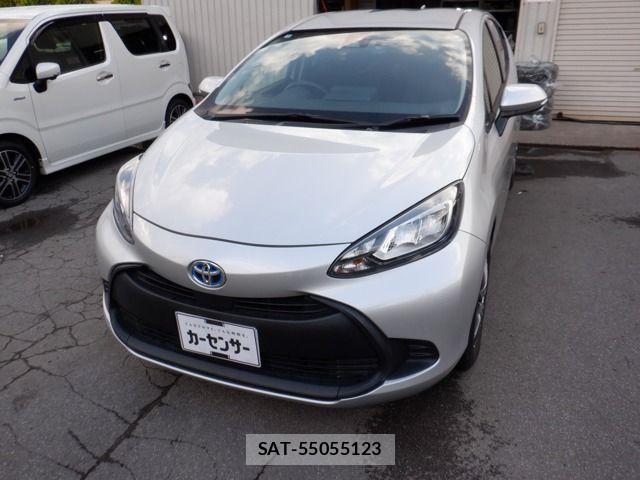 Toyota AQUA 2022-07 7875251-0