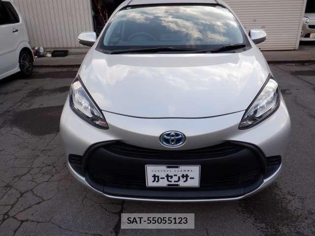 Toyota AQUA 2022-07 7875251-1