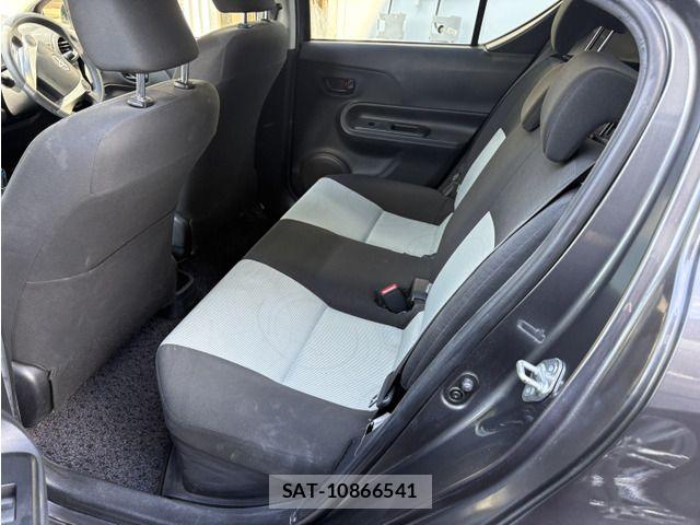 Toyota AQUA 2013-10 7875270-4