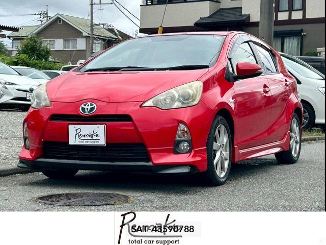 Toyota AQUA 2012-06 7875277-0