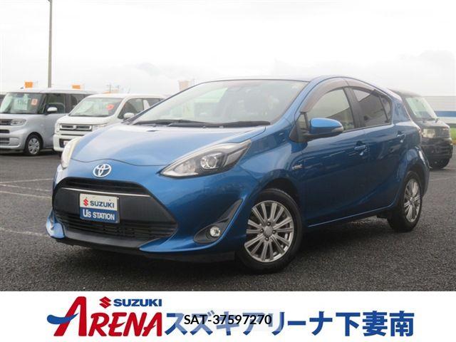 Toyota AQUA 2017-11 7875260-0