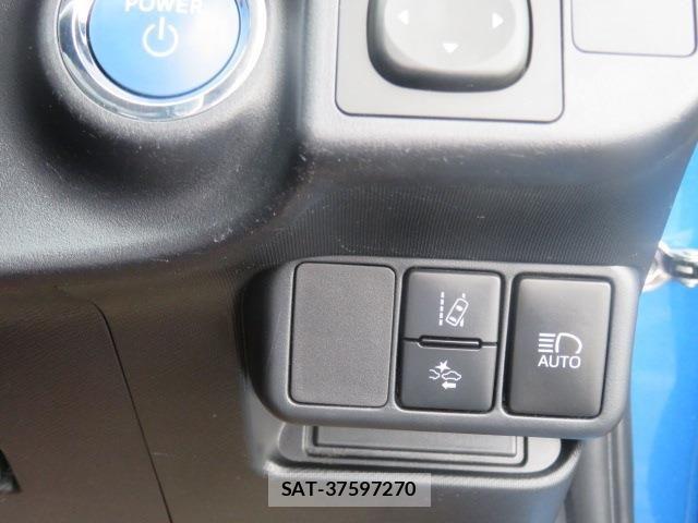 Toyota AQUA 2017-11 7875260-12