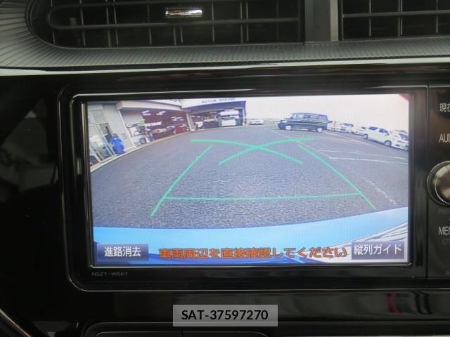 Toyota AQUA 2017-11 7875260-13