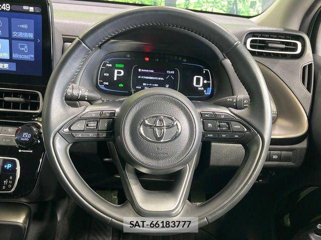 Toyota AQUA 2023-03 7875236-10