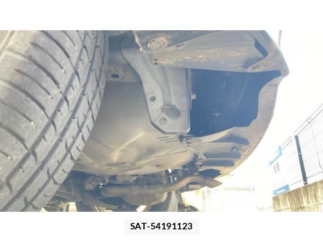 Toyota AQUA 2012-09 7875286-6