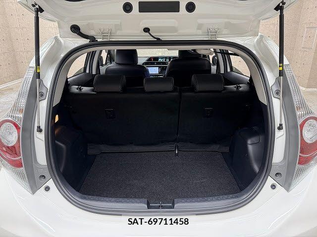 Toyota AQUA 2014-03 7875258-8