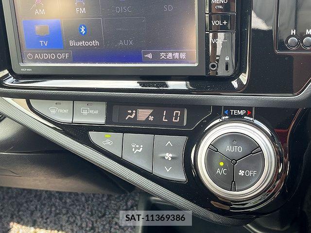 Toyota AQUA 2016-02 7875249-14