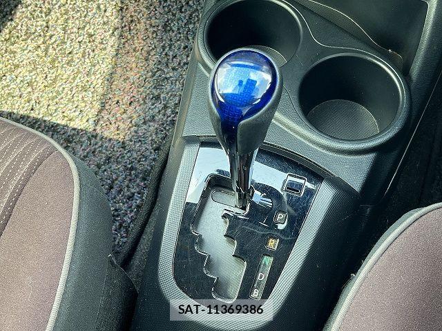 Toyota AQUA 2016-02 7875249-19