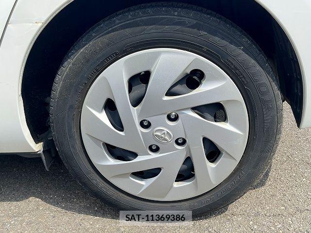 Toyota AQUA 2016-02 7875249-26