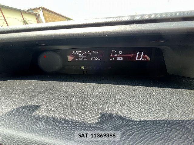 Toyota AQUA 2016-02 7875249-7