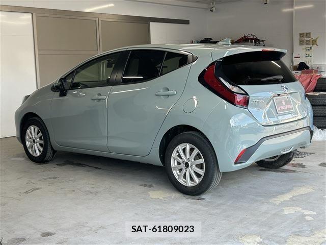 Toyota AQUA 2022-02 7875237-6