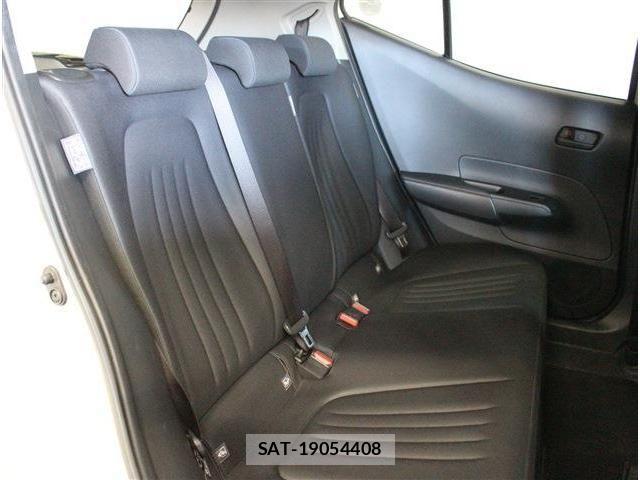 Toyota AQUA 2024-01 7875241-10