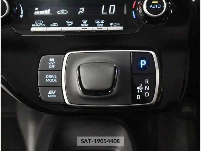 Toyota AQUA 2024-01 7875241-12