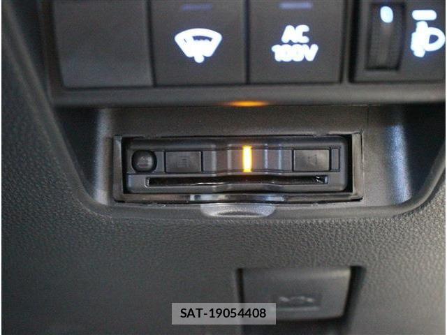 Toyota AQUA 2024-01 7875241-23