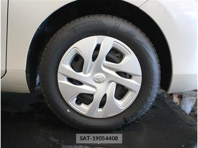 Toyota AQUA 2024-01 7875241-29