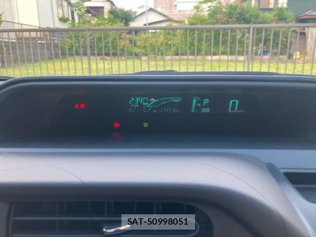 Toyota AQUA 2012-01 7875271-20