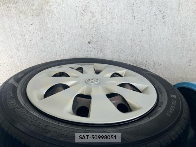 Toyota AQUA 2012-01 7875271-6