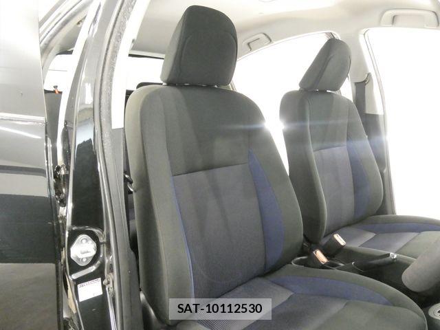 Toyota AQUA 2017-06 7875250-15