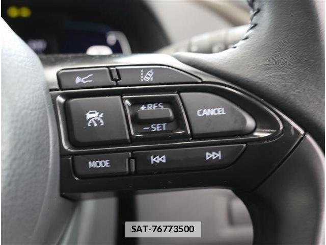 Toyota AQUA 2024-06 7902213-13