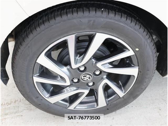 Toyota AQUA 2024-06 7902213-8