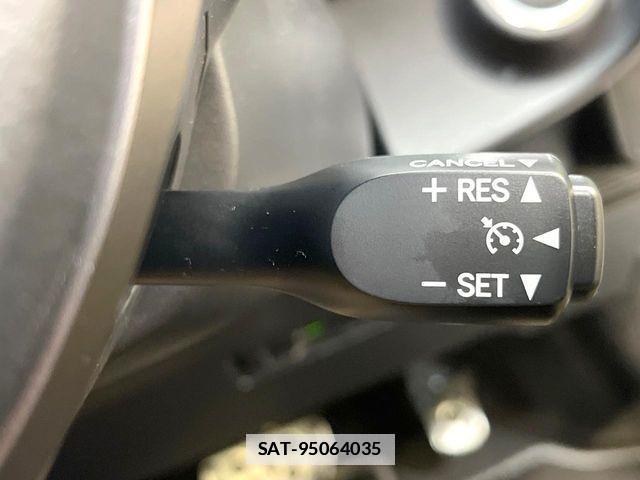 Toyota AQUA 2020-01 7902214-5