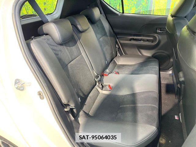 Toyota AQUA 2020-01 7902214-8