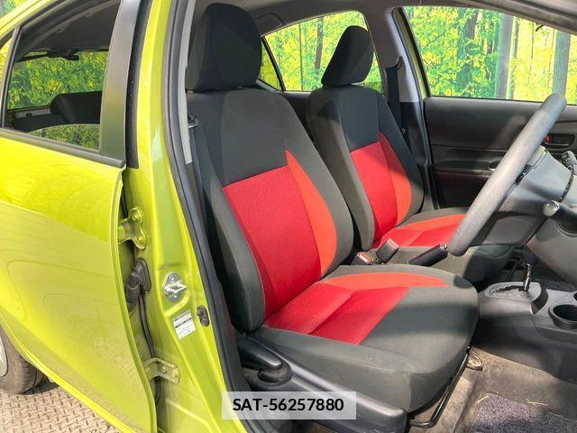 Toyota AQUA 2018-04 7902217-7