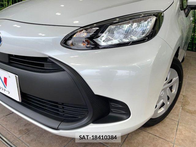 Toyota AQUA 2023-10 7960471-11