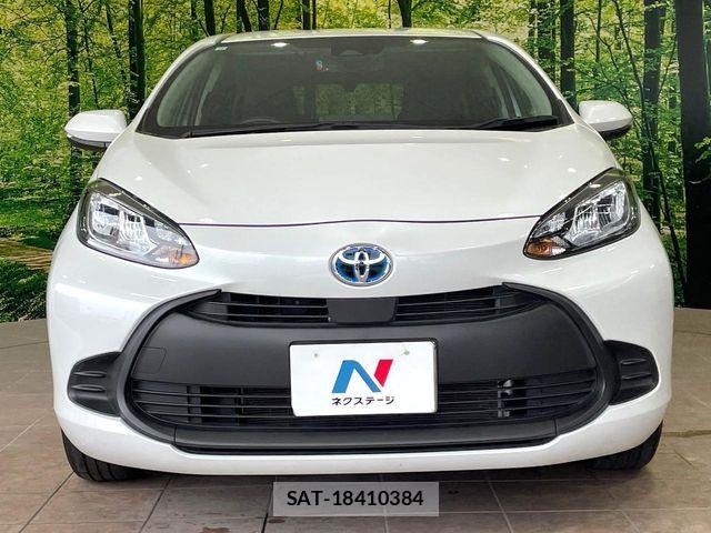 Toyota AQUA 2023-10 7960471-13