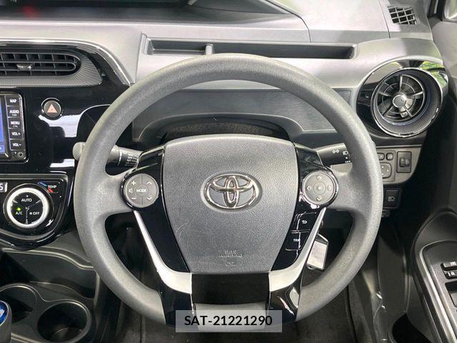 Toyota AQUA 2021-06 7960477-10