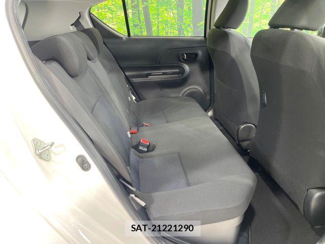 Toyota AQUA 2021-06 7960477-8
