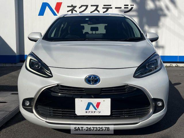 Toyota AQUA 2023-05 7960466-14