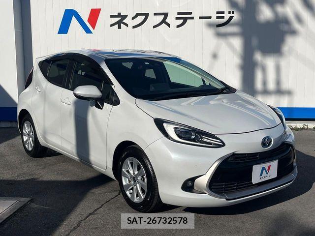 Toyota AQUA 2023-05 7960466-16