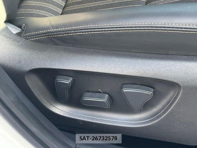 Toyota AQUA 2023-05 7960466-7