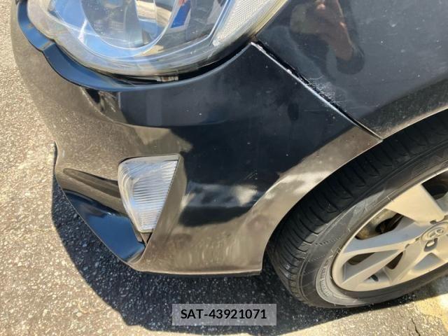 Toyota AQUA 2017-04 7960493-3