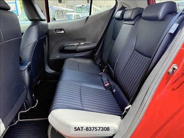 Toyota AQUA 2021-08 7960474-9