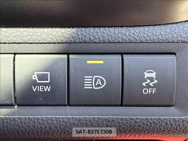 Toyota AQUA 2021-08 7960474-15